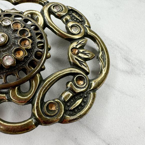 Rhinestone Studded Floral Flower Belt Buckle - Picture 4 of 12